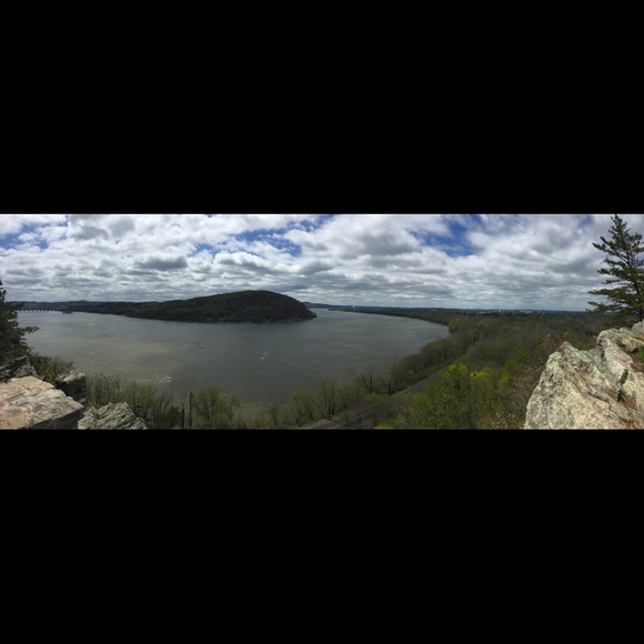 Meet your Posher, Kayla - Picture 1 of 1